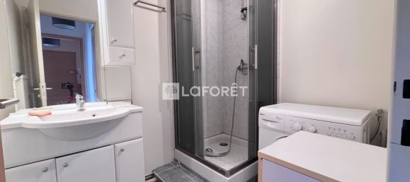 1 bedroom Apartment in Tours, France No. 232658 16