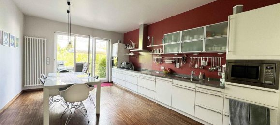 7 rooms Townhouse in Wiesbaden, Germany No. 75293 9