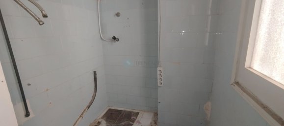 Apartamento de 4 dormitorios en Elda, Spain No. 160239 10