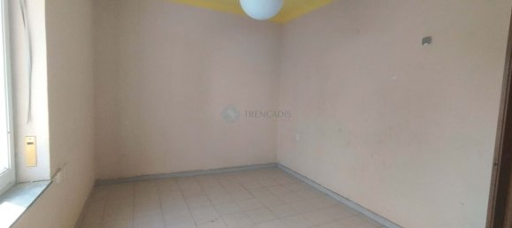 Apartamento de 4 dormitorios en Elda, Spain No. 160239 6
