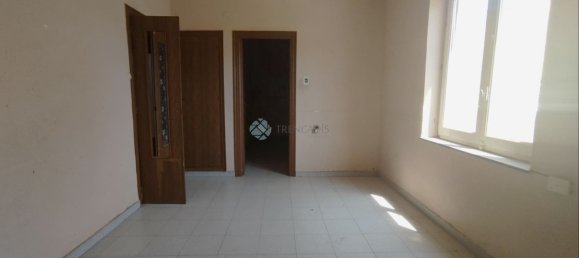 Apartamento de 4 dormitorios en Elda, Spain No. 160239 7