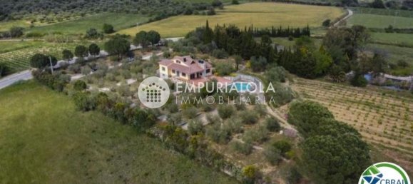 4 bedrooms House in Sant Climent Sescebes, Spain No. 169715 7