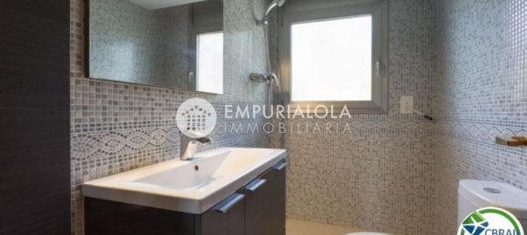 4 bedrooms House in Sant Climent Sescebes, Spain No. 169715 28