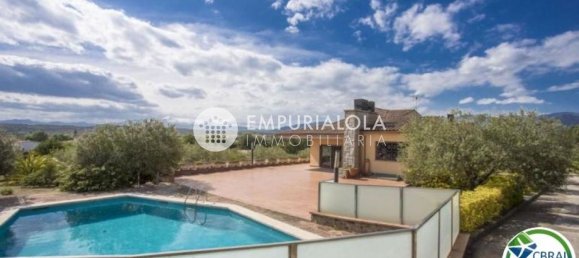 4 bedrooms House in Sant Climent Sescebes, Spain No. 169715 15