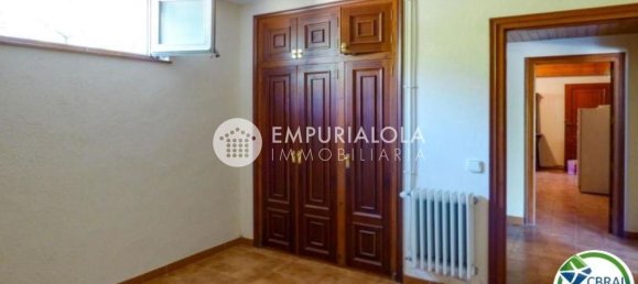 4 bedrooms House in Sant Climent Sescebes, Spain No. 169715 34