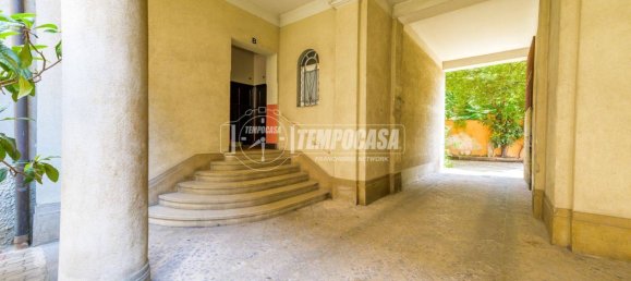 1 bedroom Apartment in Milan, Italy No. 323756 24