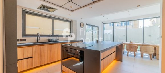 4 bedrooms Villa in Jumeirah Park, UAE No. 13531 4