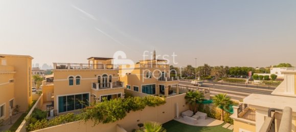 4 bedrooms Villa in Jumeirah Park, UAE No. 13531 15
