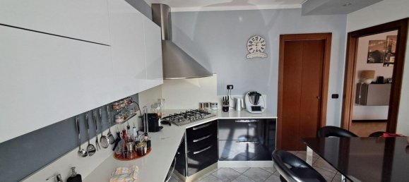 5 rooms Apartment in Solignano, Italy No. 143431 12