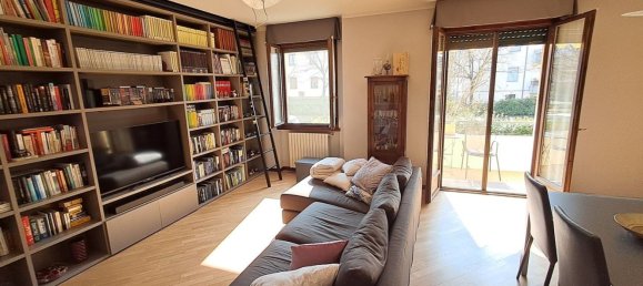 5 rooms Apartment in Solignano, Italy No. 143431 6