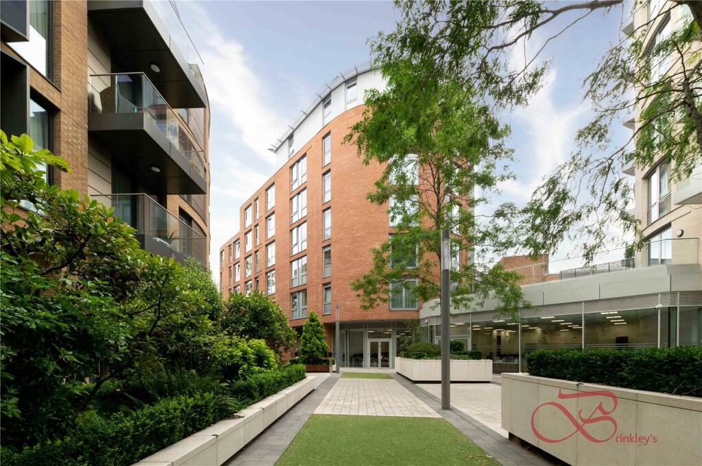 2 bedrooms Apartment in London, United Kingdom No. 7333