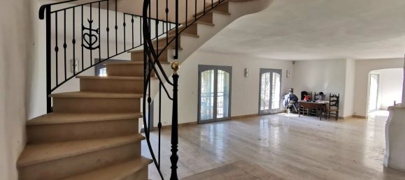 Villa de 3 dormitorios en Beaucaire, France No. 294493 12