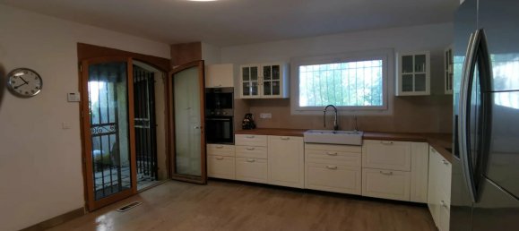 Villa de 3 dormitorios en Beaucaire, France No. 294493 7