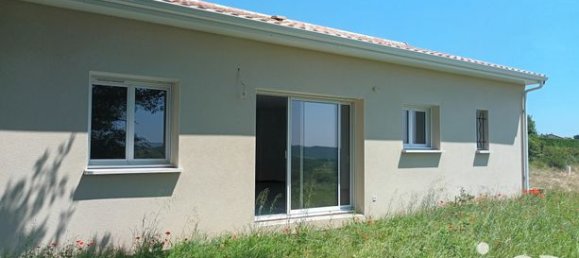 Вилла с 3 спальнями в Погр, Франция № 304799 5