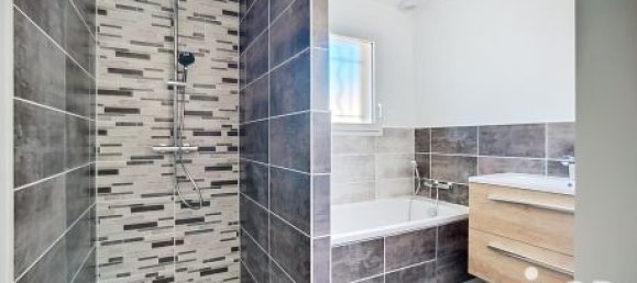 Вилла с 3 спальнями в Погр, Франция № 304799 9