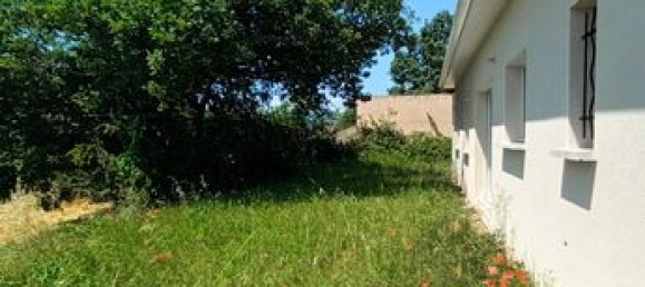 Вилла с 3 спальнями в Погр, Франция № 304799 3