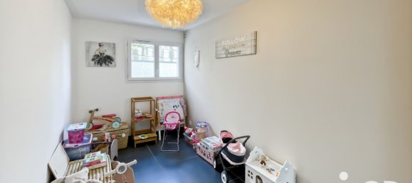 5 bedrooms House in Saint-Genest-Lerpt, France No. 196132 9