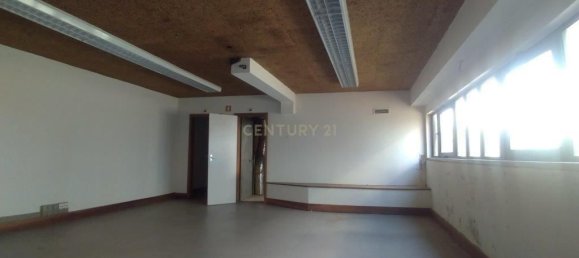 1 bedroom Building in Vila Real, Portugal No. 70797 7