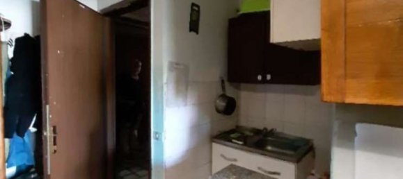 3 rooms Apartment in Carpi, Italy No. 98102 3