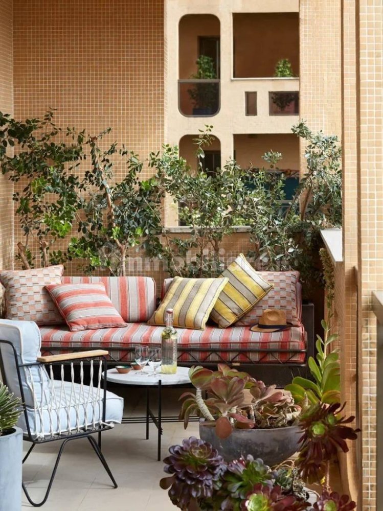 1 bedroom Apartment in Ancona, Italy No. 19715