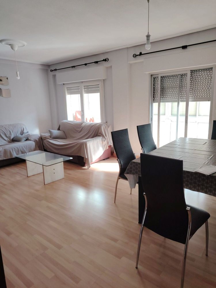 2 Schlafzimmer Wohnung in Zaragoza, Spain, Nr. 213168