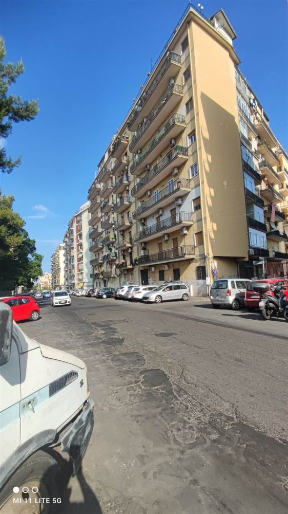 3 bedrooms Apartment in Catania, Italy No. 282815