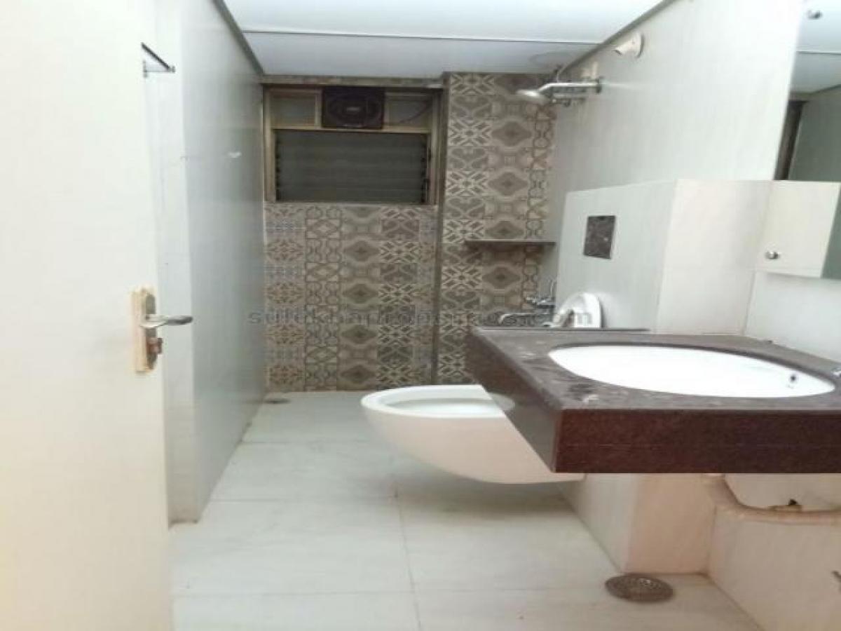 4 bedrooms House in Mumbai, India No. 1376