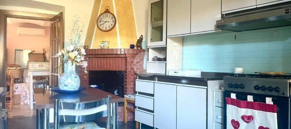 2 bedrooms House in Terni, Italy No. 265872 10