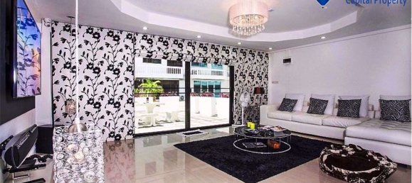 5 bedrooms Bungalow in Pattaya, Thailand No. 11812 13