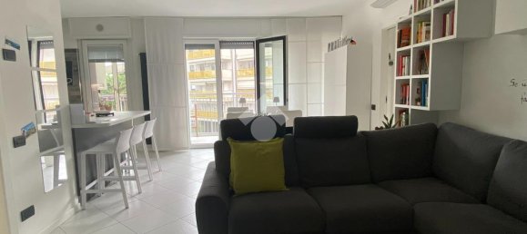 Квартира с 2 спальнями в Милан, Италия № 315672 2