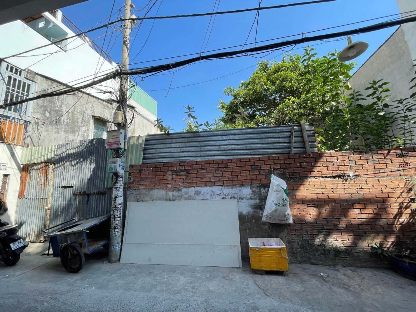 198m² Land in District 7, Vietnam No. 19956