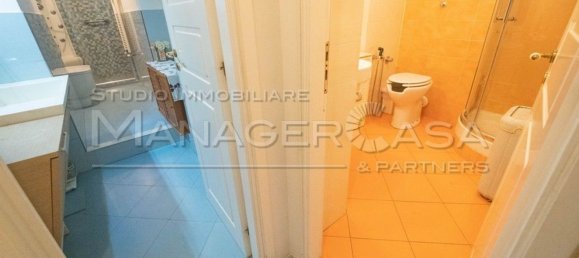 4 Schlafzimmer Wohnung in Genoa, Italy, Nr. 343132 23