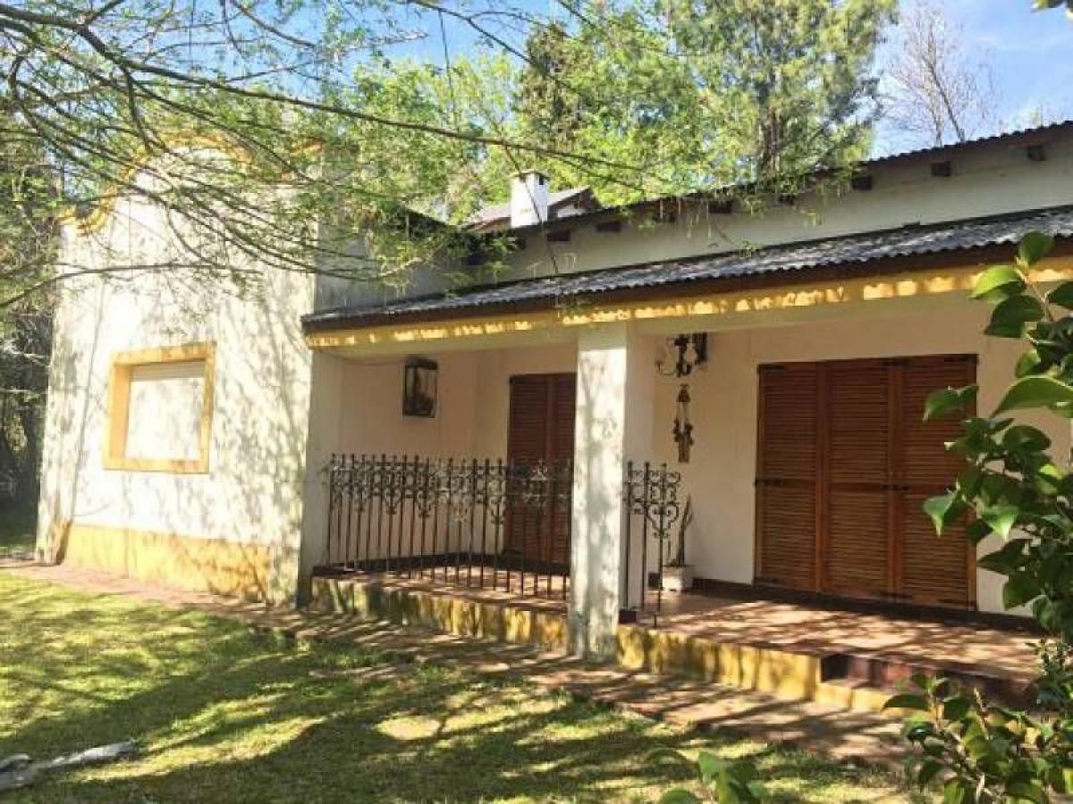 2 bedrooms House in Marcos Paz, Argentina No. 91954