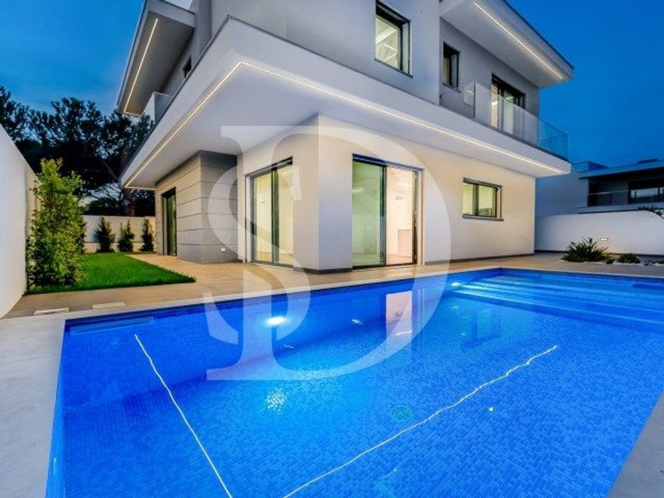 4 bedrooms House in Cascais, Portugal No. 118865