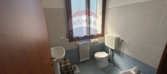 1 room Office in Parma, Italy No. 356195 5