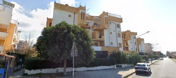 4 rooms Apartment in Scalea, Italy No. 186414 2