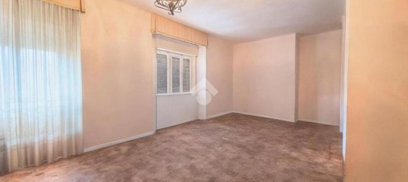 6-Zimmer Wohnung in San Benedetto del Tronto, Italy, Nr. 144893 3