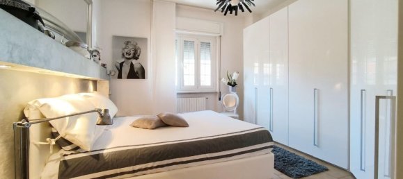 8 rooms Villa in Carrara, Italy No. 193336 8