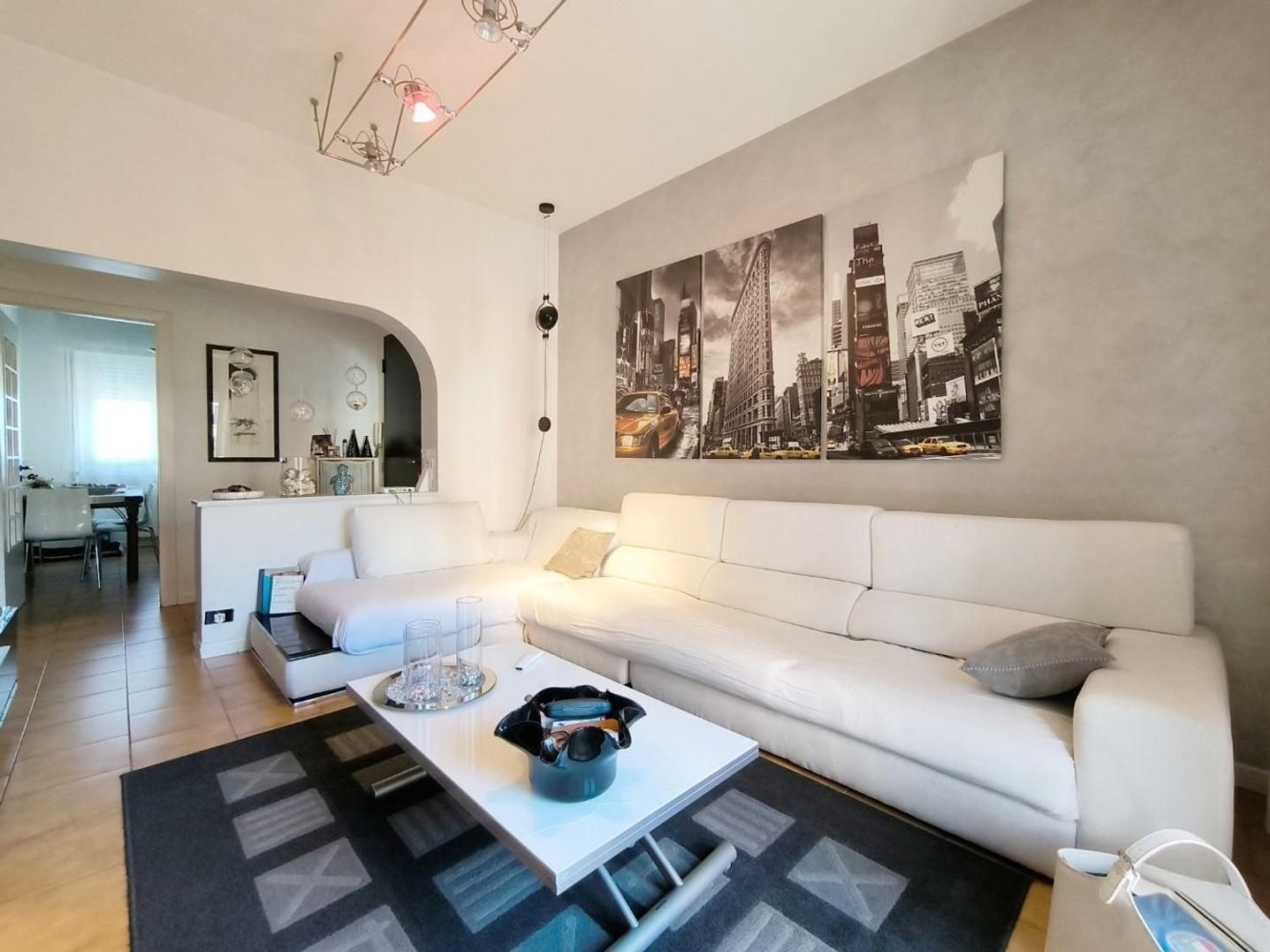 8 rooms Villa in Carrara, Italy No. 193336