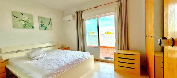 3 bedrooms House in Alicante, Spain No. 149393 10