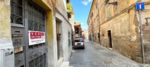 Apartamento de 4 habitaciónes en Nepi, Italy No. 92390 2