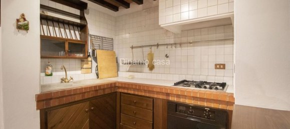 7 rooms House in Prato, Italy No. 292297 4