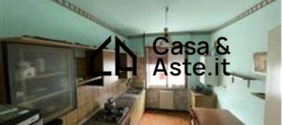6 bedrooms Apartment in Fermo, Italy No. 330156 8