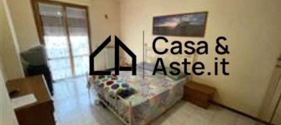 6 bedrooms Apartment in Fermo, Italy No. 330156 5