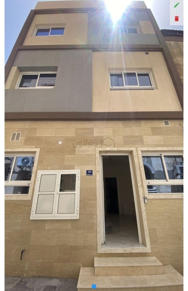 4 bedrooms Villa in Bilad Al Qadeem, Bahrain No. 713