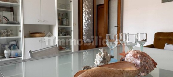 2 Schlafzimmer Wohnung in Martinsicuro, Italy, Nr. 272711 6