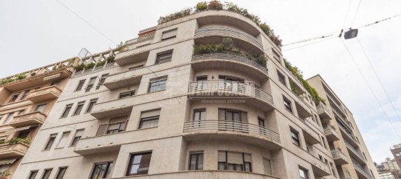 1 bedroom Apartment in Milan, Italy No. 274590 18