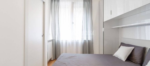 1 bedroom Apartment in Milan, Italy No. 274590 10