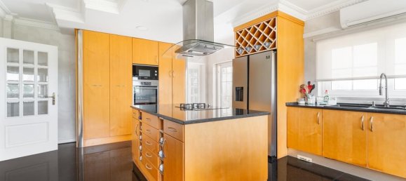 4 bedrooms House in Cascais, Portugal No. 93636 16