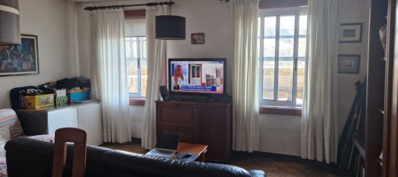 2 bedrooms Apartment in Porto, Portugal No. 189901 3